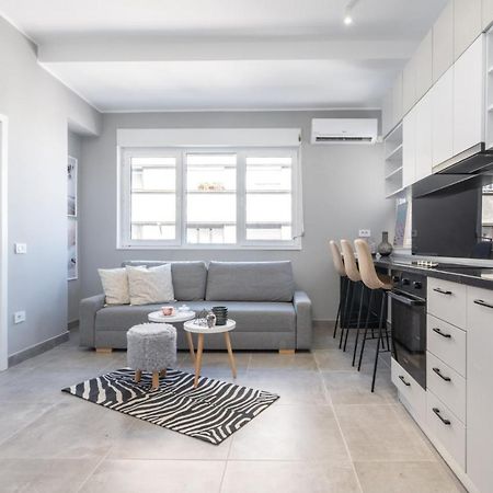 Minimalist Design Apartament In Magheru Bucareste Exterior foto